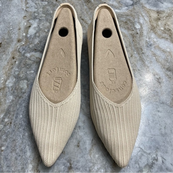 Vivaia Pointed-Toe Ballet Flats in Cream Ivory Women’s EU 41 - Picture 2 of 11